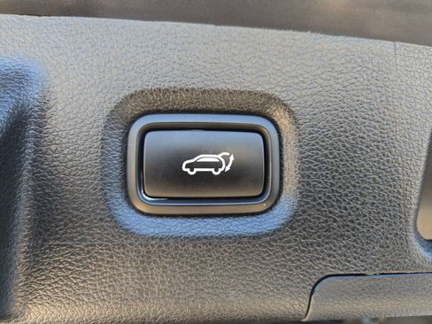 Certified 2023 Hyundai Santa Fe SEL AWD/4WD image 30