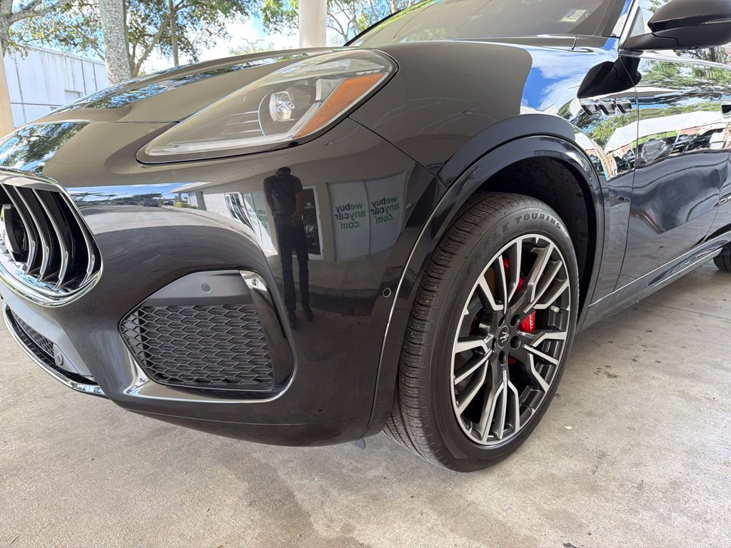 Used 2025 Maserati Grecale GT AWD/4WD image 14