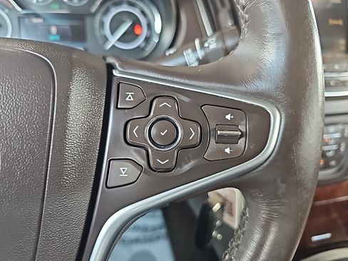 Used 2014 Buick Regal FWD image 21