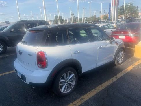 Used 2013 MINI Cooper Countryman FWD image 4