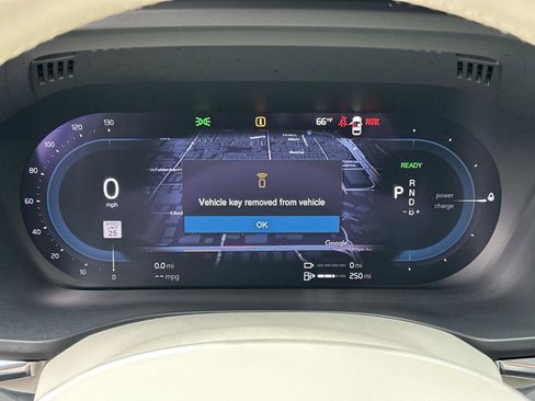 Certified 2023 Volvo XC60 T8 Plus w/ Climate Package image 10