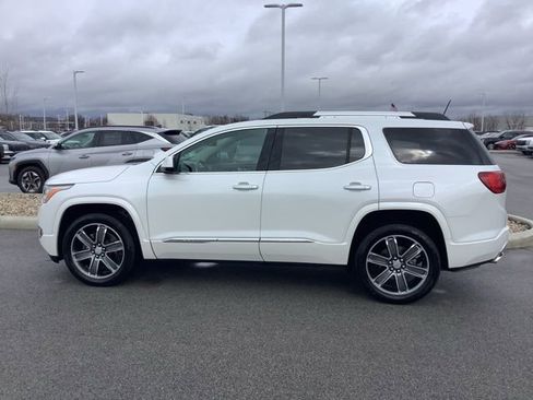 Used 2018 GMC Acadia Denali w/ Technology Package image 8