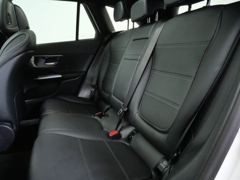 Certified 2026 Mercedes-Benz GLC 300 4MATIC image 17