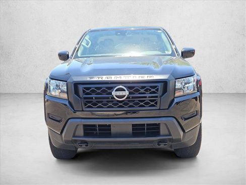 Used 2022 Nissan Frontier S w/ Technology Package AWD/4WD image 2