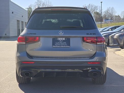 Used 2023 Mercedes-Benz GLB 35 AMG AMG GLB 35 image 27