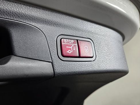 Certified 2025 Mercedes-Benz GLE 350 4MATIC image 10