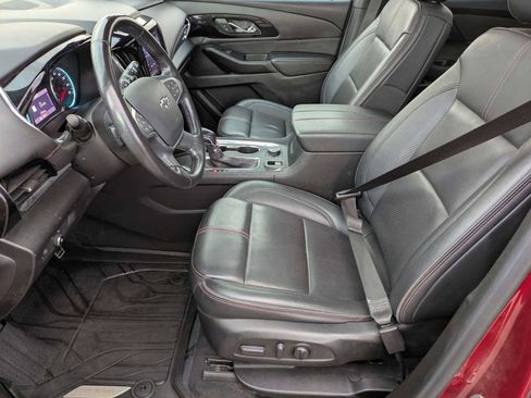 Used 2022 Chevrolet Traverse RS image 14