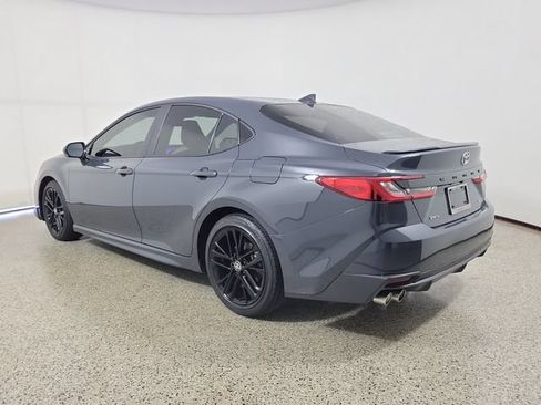 Used 2025 Toyota Camry SE w/ Convenience Package FWD image 7