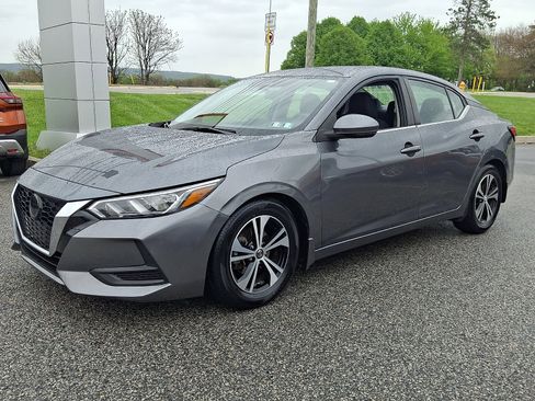 Certified 2020 Nissan Sentra SV FWD image 4