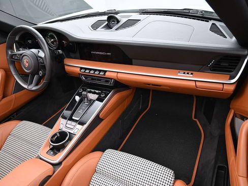 Certified 2024 Porsche 911 Turbo S AWD/4WD image 31
