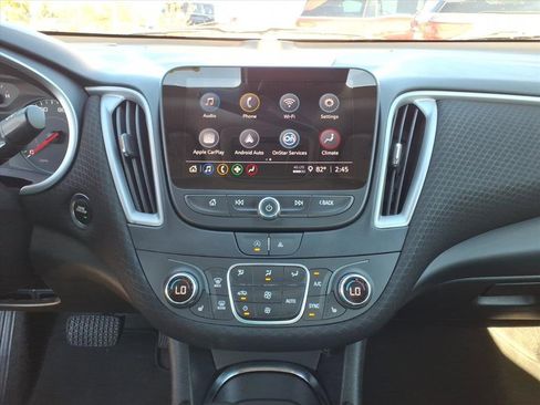 Used 2024 Chevrolet Malibu LT image 10