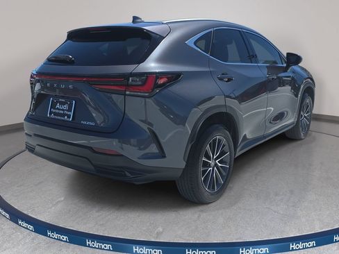 Used 2024 Lexus NX 250 FWD w/ Towing Package (2000 Lbs) image 7