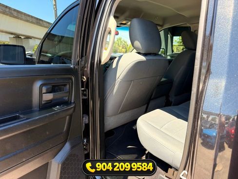 Used 2018 RAM 1500 Express w/ Black Ram 1500 Express Group AWD/4WD image 25