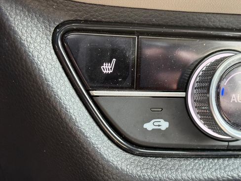 Used 2024 Honda HR-V EX-L image 13