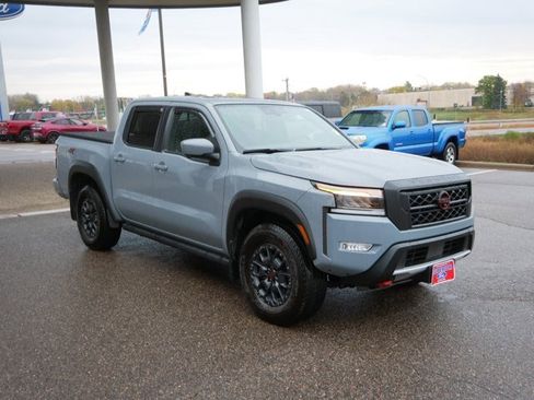 Used 2023 Nissan Frontier PRO-4X w/ Pro-4X Premium Package image 3