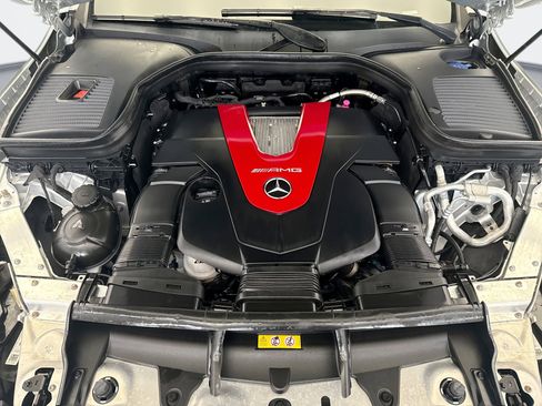 Used 2019 Mercedes-Benz GLC 43 AMG 4MATIC image 22