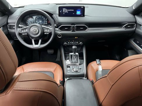 Certified 2024 MAZDA CX-5 Carbon Edition AWD/4WD image 4