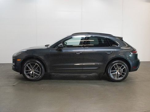 New 2025 Porsche Macan image 2