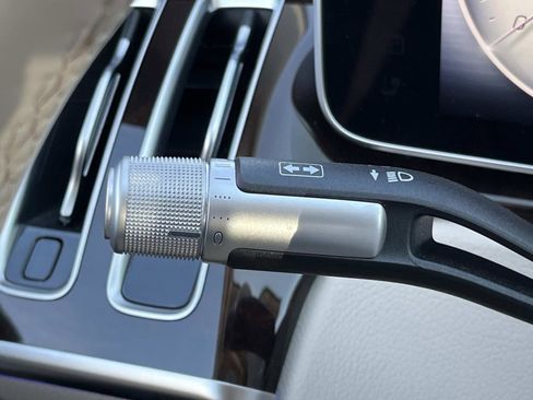 Certified 2025 Mercedes-Benz S 580 4MATIC Sedan image 31