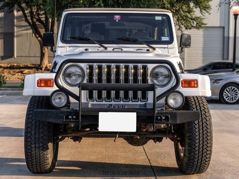 Used 2000 Jeep Wrangler Sahara AWD/4WD image 13
