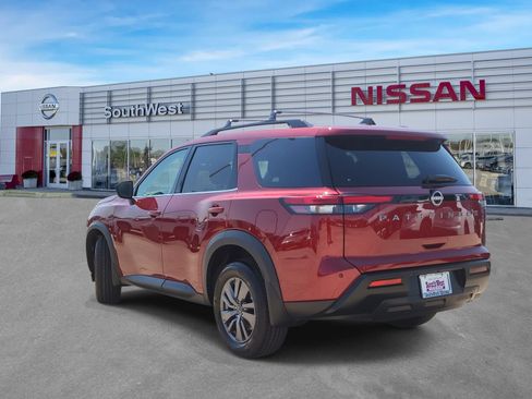 New 2026 Nissan Pathfinder SV FWD image 7