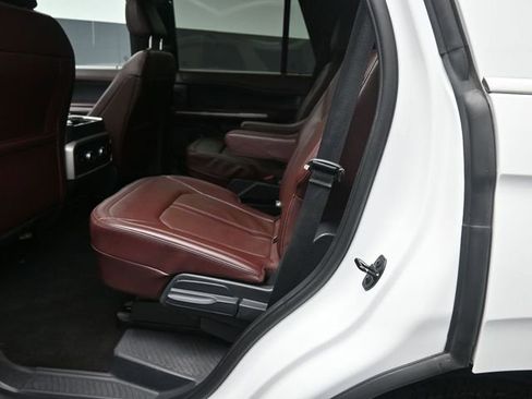 Used 2023 Ford Expedition Limited RWD image 18