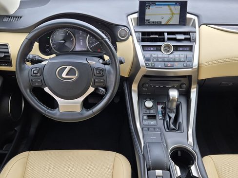 Used 2015 Lexus NX 200t FWD w/ Luxury Package image 8