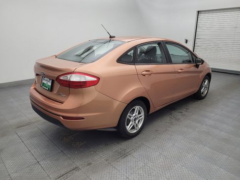 Used 2017 Ford Fiesta SE FWD image 9