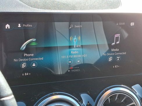 Certified 2022 Mercedes-Benz GLB 250 4MATIC image 15