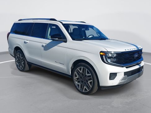 New 2026 Ford Expedition Max Platinum w/ Platinum Ultimate Package image 3