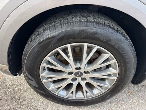 Used 2024 Genesis GV80 2.5T image 10