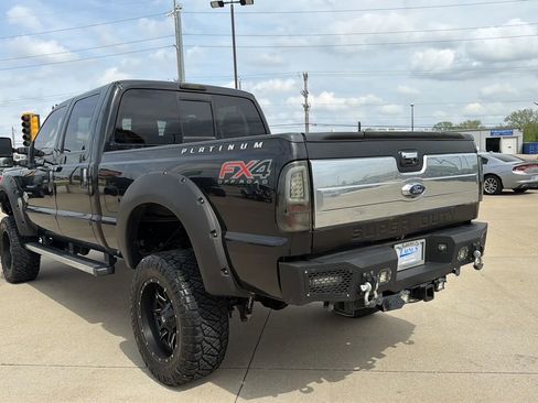 Used 2014 Ford F250 Platinum w/ FX4 Off-Road Package image 16