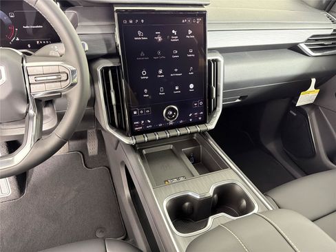 New 2026 GMC Acadia Elevation w/ Black Edition FWD image 29