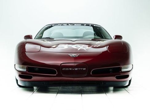 Used 2003 Chevrolet Corvette Coupe w/ Preferred Equipment Group RWD image 6