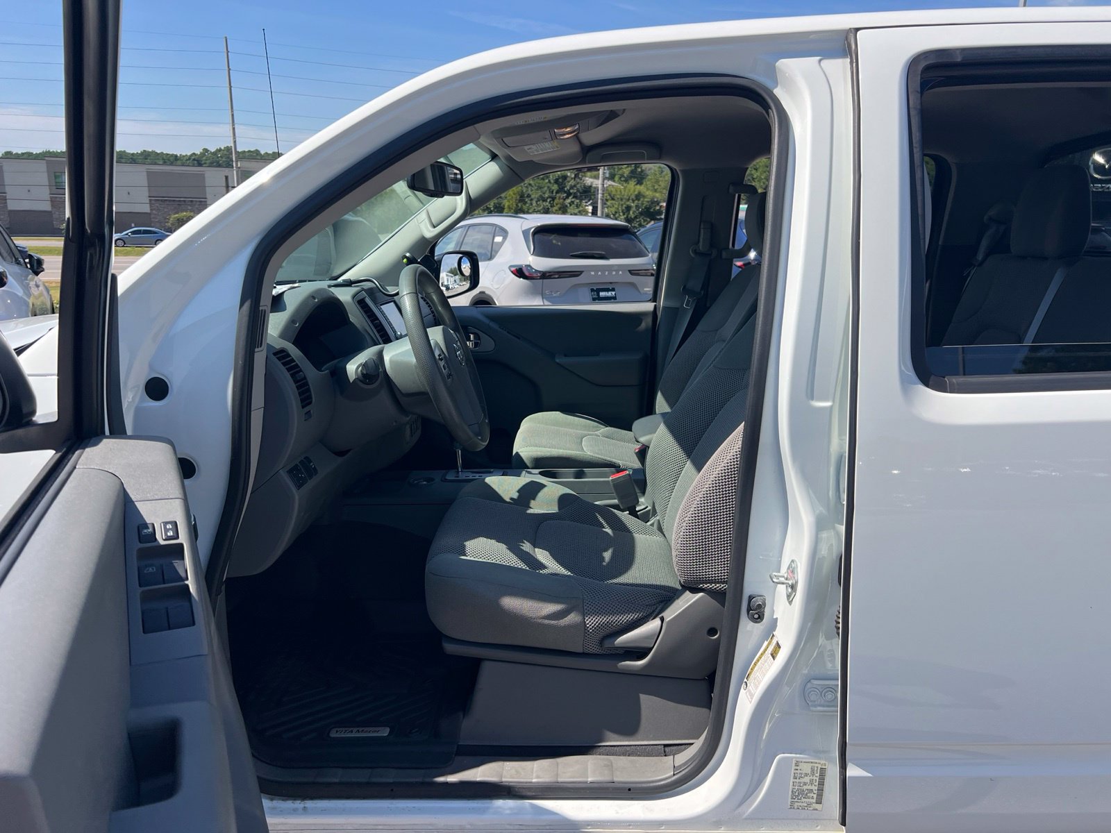Used 2020 Nissan Frontier SV RWD image 20