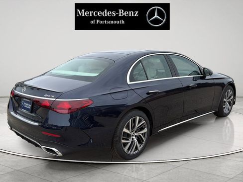 New 2026 Mercedes-Benz E 350 4MATIC Sedan image 5