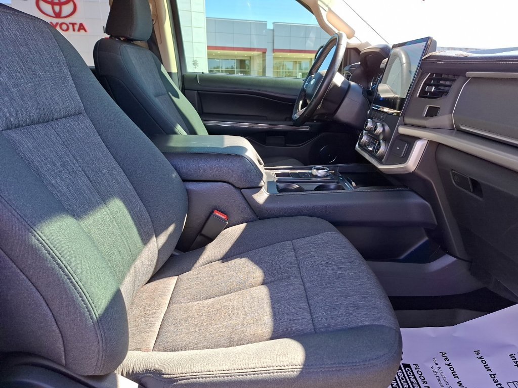 Used 2022 Ford Expedition XLT RWD image 37