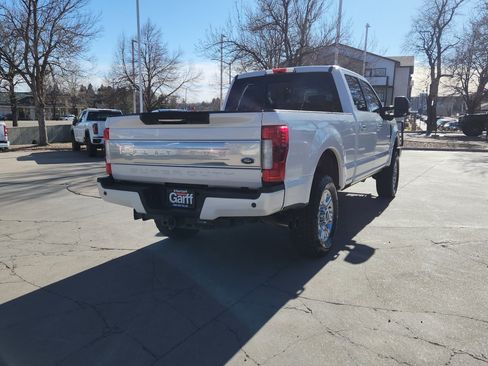 Used 2017 Ford F250 Platinum w/ Platinum Ultimate Package image 15