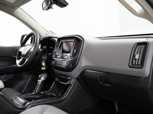 Used 2022 Chevrolet Colorado W/T w/ WT Convenience Package RWD image 34