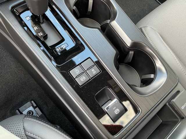 New 2026 Subaru Outback Limited AWD/4WD image 20
