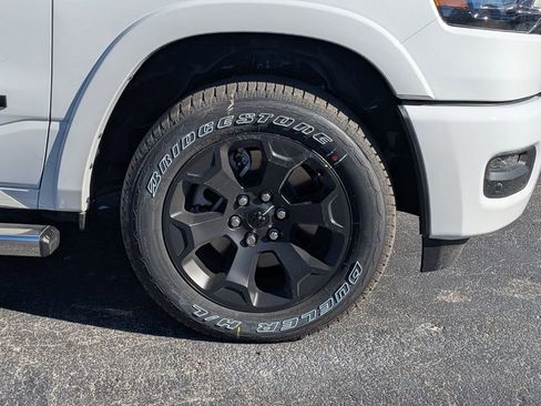 New 2026 RAM 1500 4x4 Crew Cab image 10