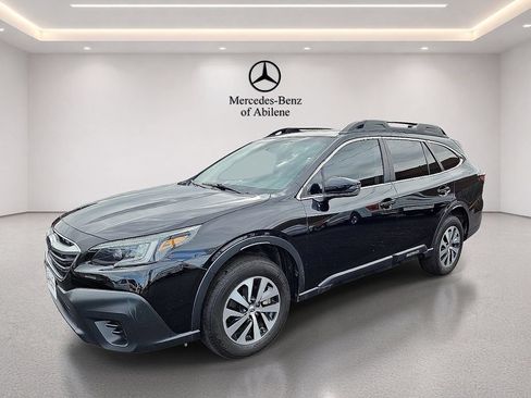 Used 2022 Subaru Outback Premium AWD/4WD image 2