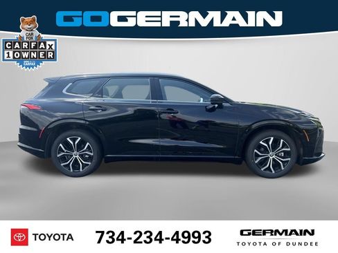 Used 2025 Toyota Crown Signia AWD/4WD image 6