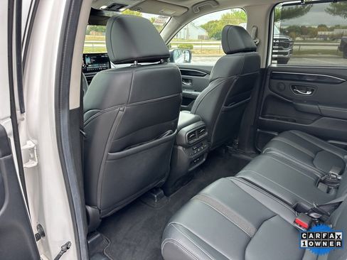 Used 2025 Honda Pilot Touring image 46