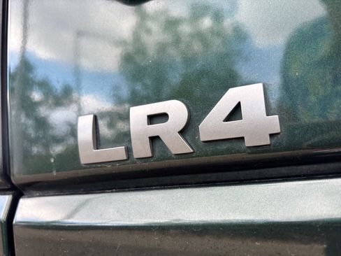 Used 2011 Land Rover LR4 HSE AWD/4WD image 11