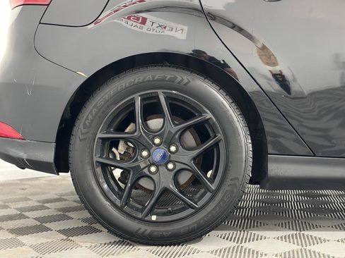 Used 2016 Ford Focus SE w/ Equipment Group 201A image 36