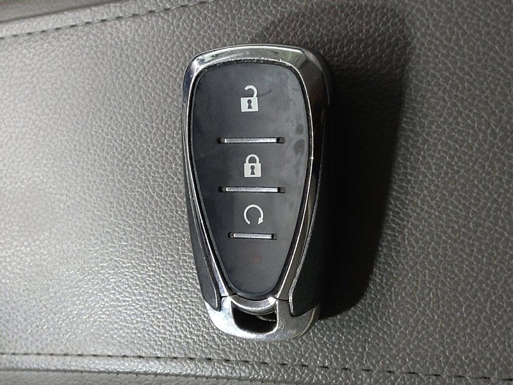 Used 2018 Chevrolet Cruze LT w/ Convenience Package FWD image 32