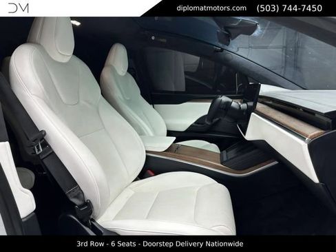 Used 2023 Tesla Model X AWD/4WD image 19
