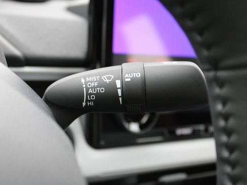 New 2026 Subaru Solterra Limited image 33