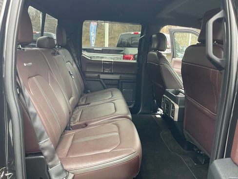 Used 2015 Ford F150 Platinum w/ Equipment Group 701A Luxury image 35